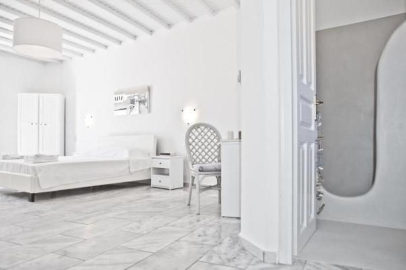 Mr & Mrs White Mykonos Platys Gialos (Mykonos)